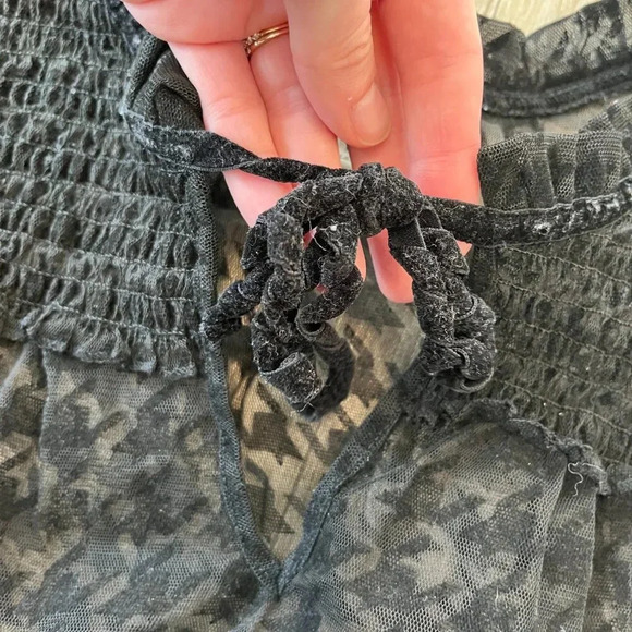 Womens Cato Black Mesh Blouse - 22/24W - Picture 3 of 6